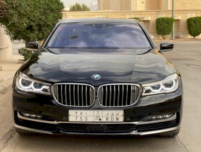 بي ام دبليو 750 فل كامل 2016
