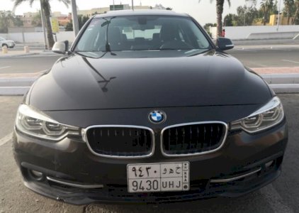 بي ام دبليو الفئة الثالثه اسود 2016
