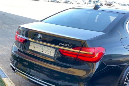 سيارة 730 بي ام دبليو 2016