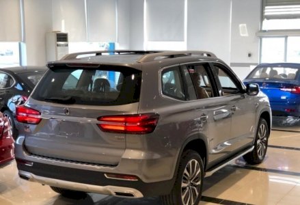 سيارة MG RX8 موديل 2020 