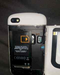 جوال BlackBerry Q10 للبيع