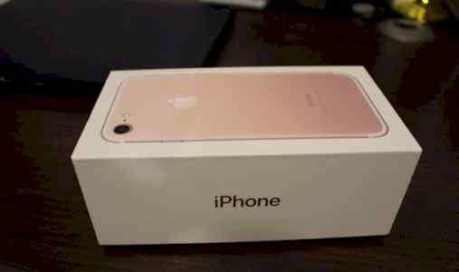 لدينا IPhone 7 وردي للبيع