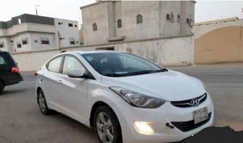 هيونداي النترا 2013 مستعمل للبيع 