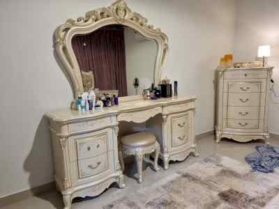 محلات شراء الأثاث بالرياض 0556017058